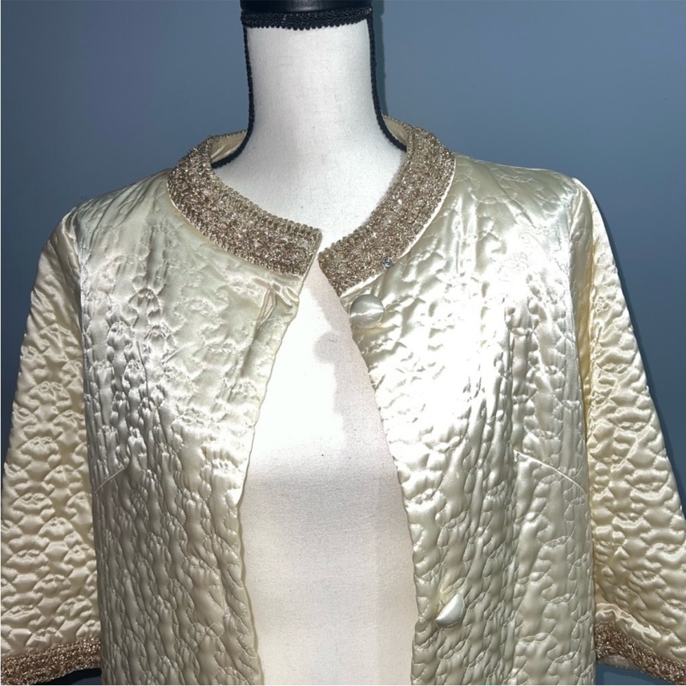 Lisanne distinctive loungewear- Vintage robe - Picture 4 of 14